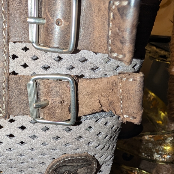 Sorel Brown and Gray Boots - Picture 6 of 14